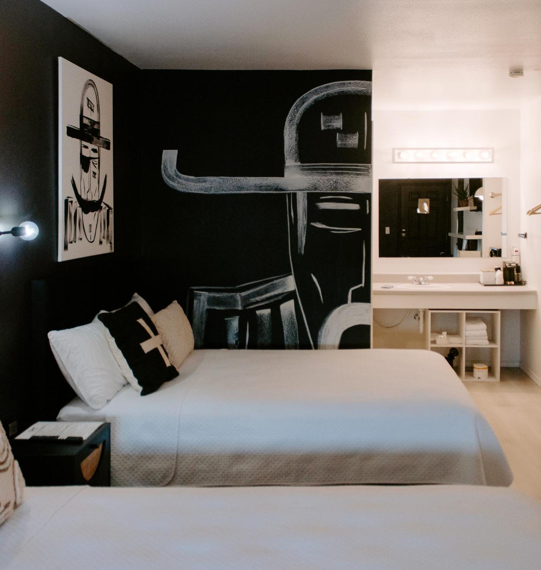 The Cowboy Motel Camp Wood المظهر الخارجي الصورة